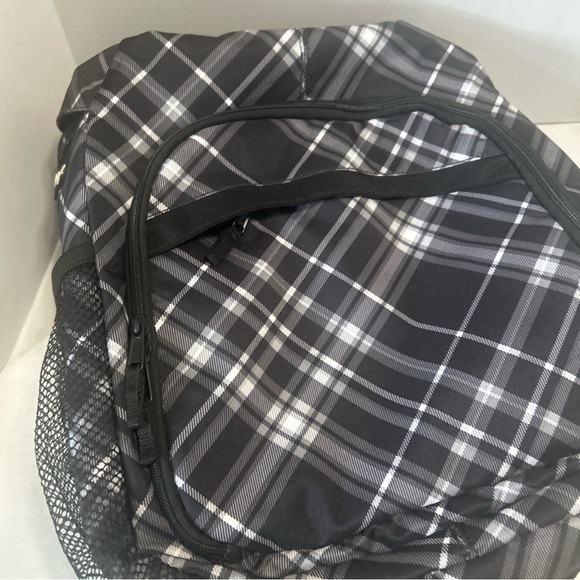 Thirty-One Plaid Black and White Backpack -Sling - Picture 7 of 9